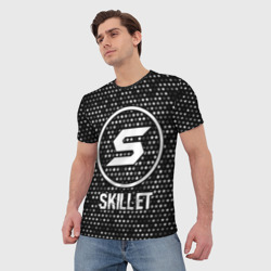 Мужская футболка 3D Skillet glitch на темном фоне - фото 2