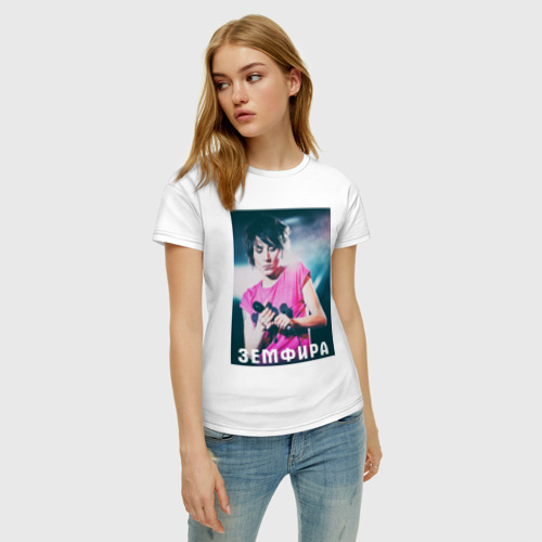 Женская футболка хлопок с принтом Земфира - русский рок, фото на моделе #1
