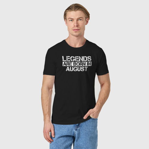 Мужская футболка хлопок Legends are born in August inscription, цвет черный - фото 3