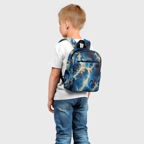 Детский рюкзак 3D с принтом Глубокая синева и золотые узоры, фото на моделе #1