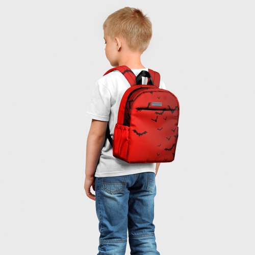 Детский рюкзак 3D Летучие мыши на красном фоне - фото 3