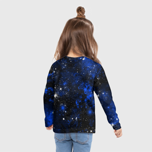 Детский лонгслив 3D с принтом Знак зодиака Овен на тёмном фоне со звёздами, вид сзади #2