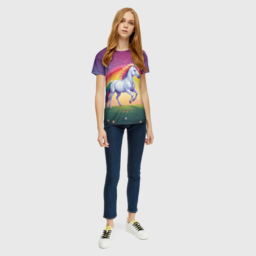 Женская футболка 3D с принтом Единорог скачет по лугу на фоне радуги, вид сбоку #3