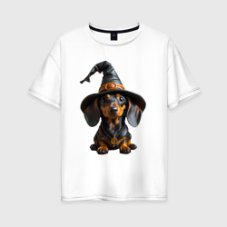Такса в шляпе ведьмы хэллоуин  – Женская футболка хлопок Oversize с принтом купить со скидкой в -16%
