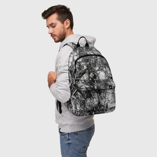 Рюкзак 3D с принтом Белый лес камуфляж, фото на моделе #1