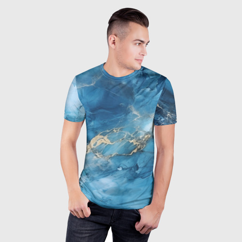 Мужская футболка 3D Slim с принтом Синий мрамор, фото на моделе #1