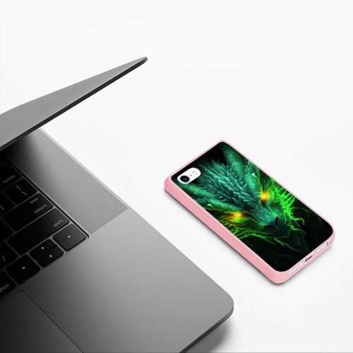 Чехол для iPhone 5/5S матовый Светящийся зеленый дракон  2024, цвет баблгам - фото 5