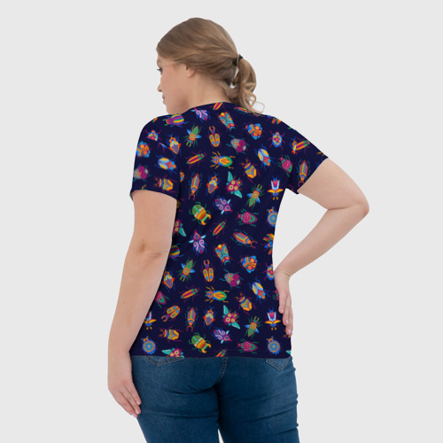 Женская футболка 3D с принтом Разноцветный жуки на черном фоне, вид сзади #2
