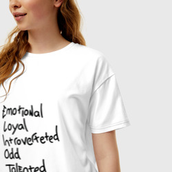 Женская футболка хлопок Oversize Эмоциональная Верная Интроверт Странная Талантливая - фото 2