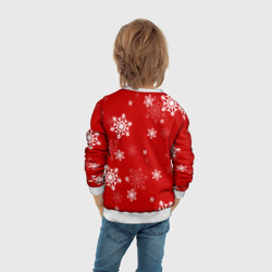 Свитшот с принтом Кокер-Спаниэль и снежинки для ребенка, вид на модели сзади №3. Цвет основы: белый