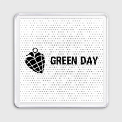 Магнит 55*55 Green Day glitch на светлом фоне по-горизонтали