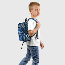 Рюкзак с принтом Синие полосы на чёрном фоне для ребенка, вид сзади №1. Цвет основы: белый