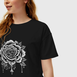 Женская футболка хлопок Oversize Черно белая роза цветы  - фото 2