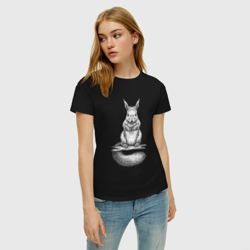 Женская футболка хлопок с принтом Белка злобная, фото на моделе #1