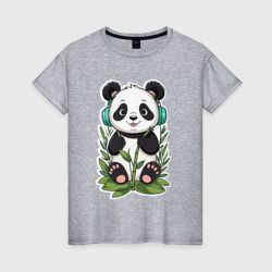 Медвежонок панды в наушниках – Женская футболка хлопок с принтом купить со скидкой в -20%
