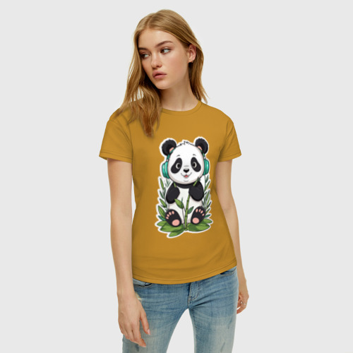 Женская футболка хлопок Медвежонок панды в наушниках, цвет горчичный - фото 3