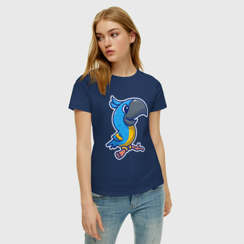Женская футболка хлопок с принтом Попугайчик, фото на моделе #1