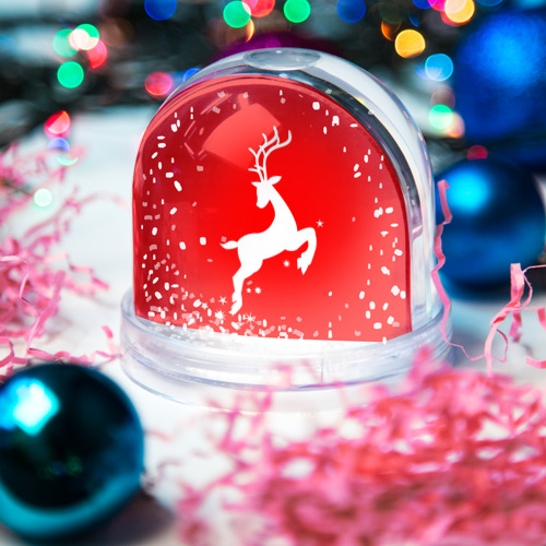 Игрушка Снежный шар Рождественский олень Red and white - фото 3
