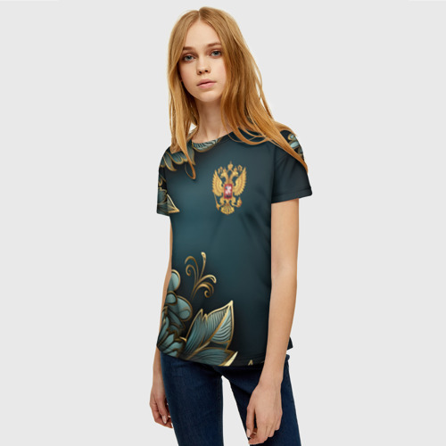 Женская футболка 3D с принтом Золотые листья и герб России, фото на моделе #1