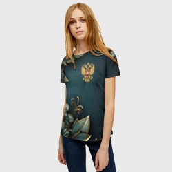 Женская футболка 3D Золотые листья и герб России - фото 2