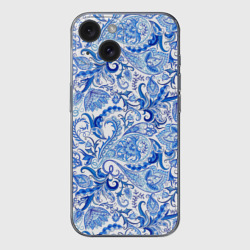 Чехол для iPhone 15 силиконовый с защитой камеры Гжельская роспись на белом фоне