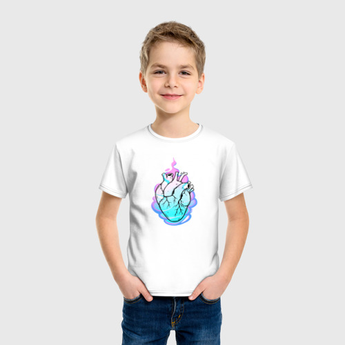 Детская футболка хлопок Реалистичное сердце в огне, цвет белый - фото 3
