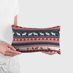 Подушка 3D антистресс Олени белые и красные свитер новогодний - фото 2