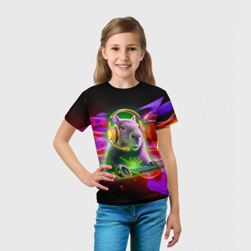 Детская футболка 3D с принтом Capybara is an avid gamer, вид сбоку #3