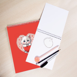 Скетчбук  Мультяшный котенок держит красное сердечко - фото 2
