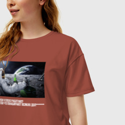 Женская футболка хлопок Oversize Космонавт о работе - понабирают всяких дол мем - фото 2