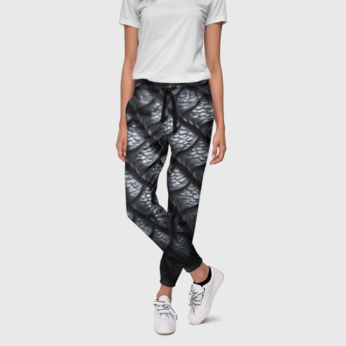 Женские брюки 3D с принтом Чёрная чешуя дракона, фото на моделе #1