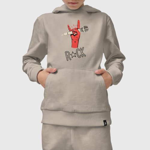 Детский костюм с толстовкой хлопок с принтом Красная коза  с микрофоном  - символ рока, вид сбоку #3