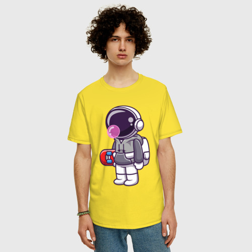 Мужская футболка хлопок Oversize с принтом Космонавт со скейтом, фото на моделе #1