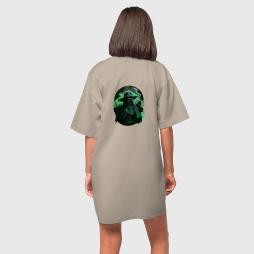Платье-футболка хлопок Зелёный чумной доктор в городе, цвет миндальный - фото 4