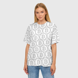 Женская футболка oversize 3D Биткоин патерн на белом фоне - фото 2