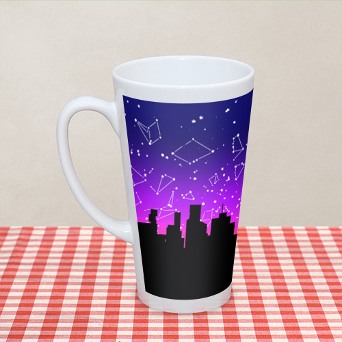 Кружка Латте с принтом Фиолетовое небо и тёмный город со звёздами, фото #4