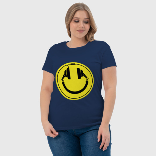 Женская футболка хлопок с принтом Смайл диджея, фото #4
