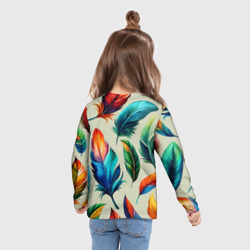Лонгслив с принтом Разноцветные перья тропических птиц для ребенка, вид на модели сзади №3. Цвет основы: белый
