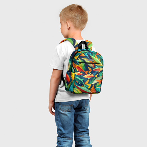 Детский рюкзак 3D с принтом Стая пестрых рыбок паттерн, фото на моделе #1