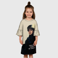Платье с принтом Неизвестная - художник Крамской Третьяковская галерея для ребенка, вид на модели спереди №3. Цвет основы: белый