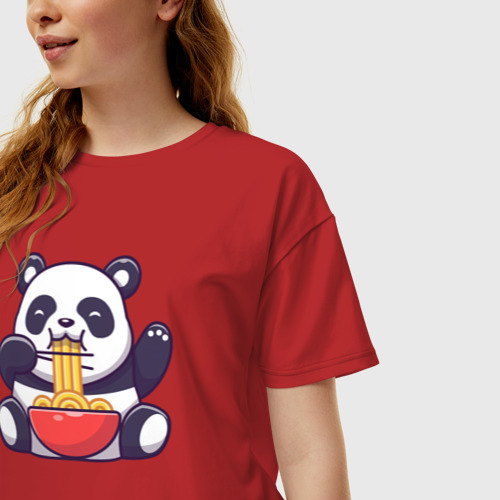 Женская футболка хлопок Oversize с принтом Панда ест лапшу, фото на моделе #1