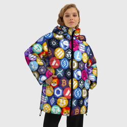 Женская зимняя куртка Oversize Криптовалюта Биткоин, Эфириум, Тетхер, Солана паттерн - фото 2