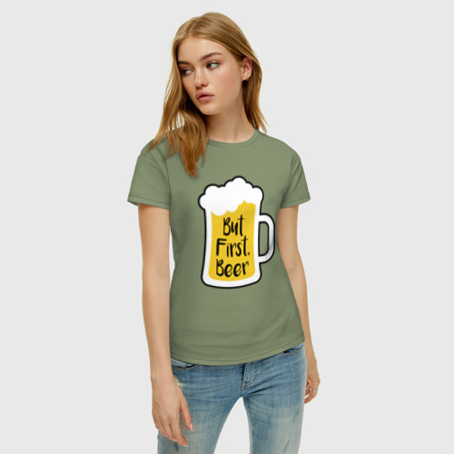 Женская футболка хлопок с принтом Но сначала пиво, фото на моделе #1