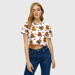 Женская футболка Crop-top 3D Наклейки мишки игрушечные и сердца - фото 2