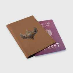 Обложка для паспорта матовая кожа Защитный орнамент с крыльями из дерева - фото 2