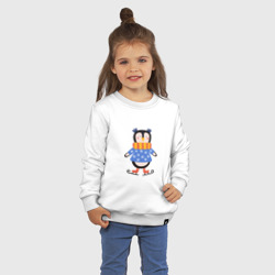 Свитшот с принтом Пингвин фигурист для ребенка, вид на модели спереди №2. Цвет основы: белый