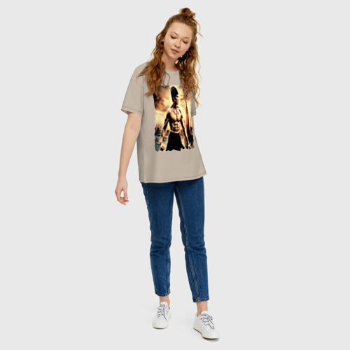 Женская футболка хлопок Oversize с принтом Брюс Ли на фоне города, вид сбоку #3