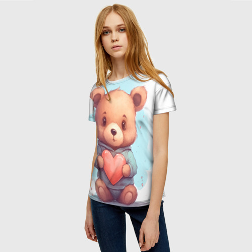 Женская футболка 3D с принтом Плюшевый мишка держит сердечко, фото на моделе #1