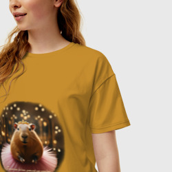 Женская футболка хлопок Oversize Мем капибара и надпись: порхай как бабочка - фото 2