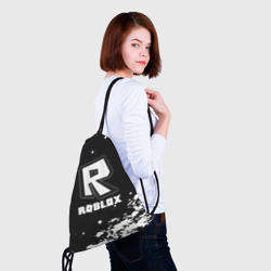 Рюкзак с принтом Roblox белая краска для любого человека, вид спереди №4. Цвет основы: белый